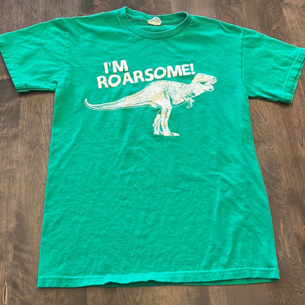Vintage “I’m raorsome!” green dinosaur graphic cotton tee - Women’s Small